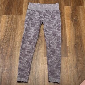 Purple Gymshark Camouflage scrunch Leggings